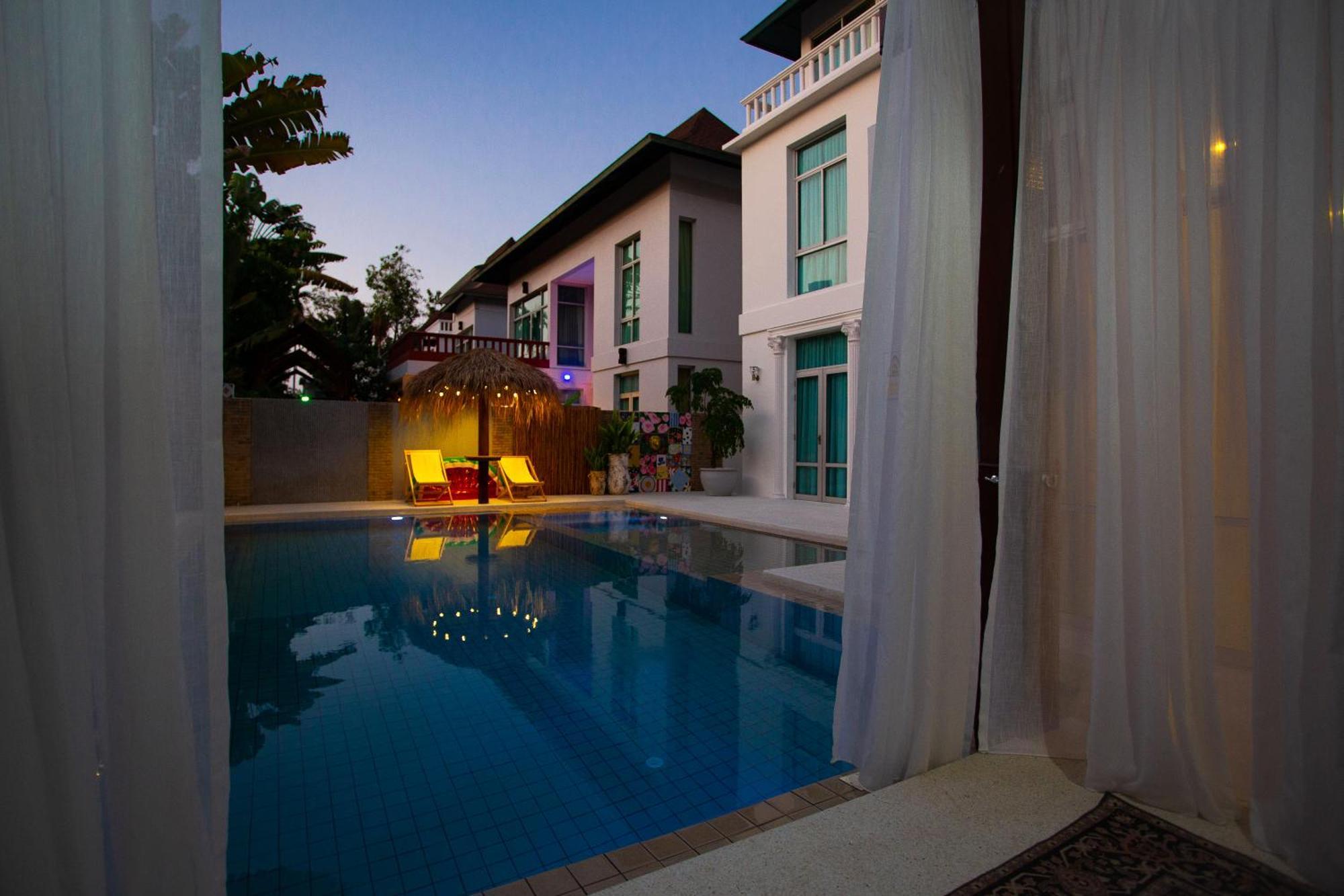 Nagawari Art Maldives Pattaya Villa Na Chom Thian Εξωτερικό φωτογραφία