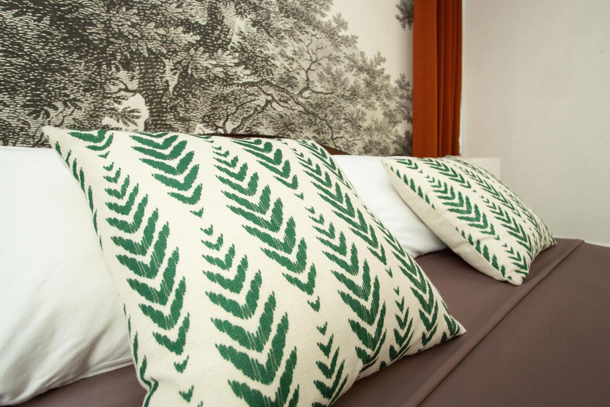 Nagawari Art Maldives Pattaya Villa Na Chom Thian Εξωτερικό φωτογραφία